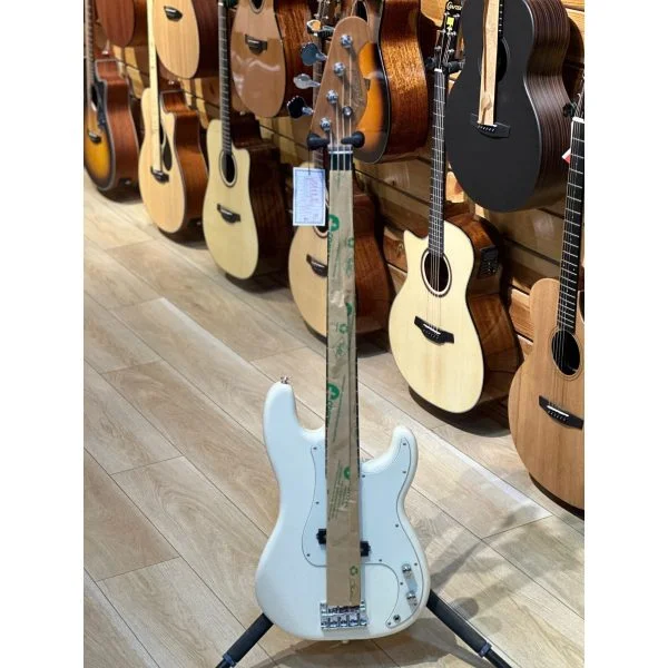Gilmour J60EX 4 Strings Electric Bass Guitar with free Padded Gig Bag